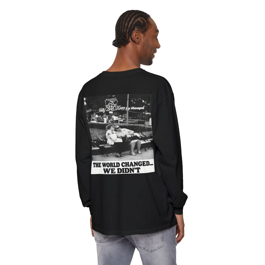 Nostalgic Americana Old Woman Sitting on Bench Long Sleeve T-Shirt | Retro Humor