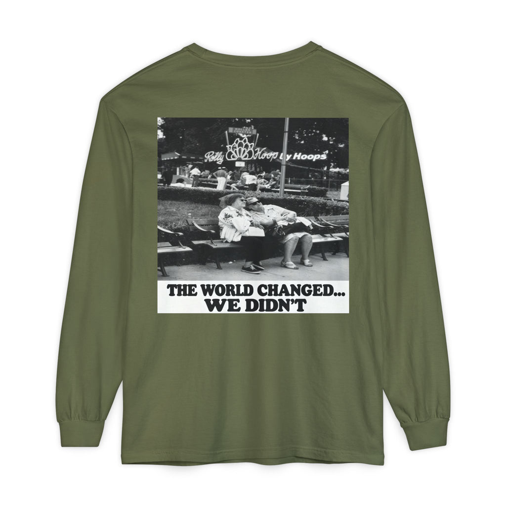 Nostalgic Americana Old Woman Sitting on Bench Long Sleeve T-Shirt | Retro Humor