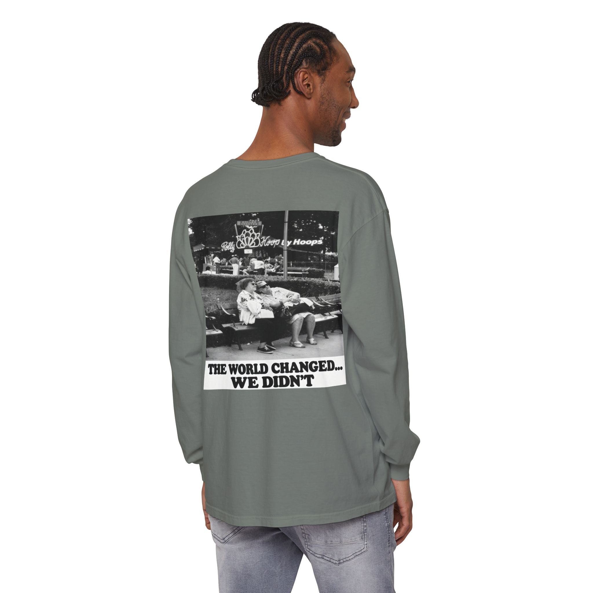 Nostalgic Americana Old Woman Sitting on Bench Long Sleeve T-Shirt | Retro Humor