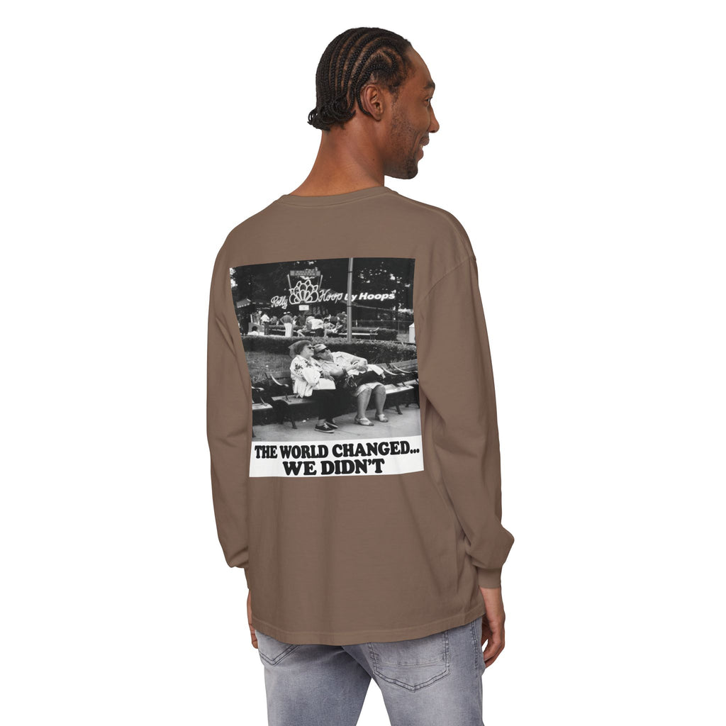 Nostalgic Americana Old Woman Sitting on Bench Long Sleeve T-Shirt | Retro Humor