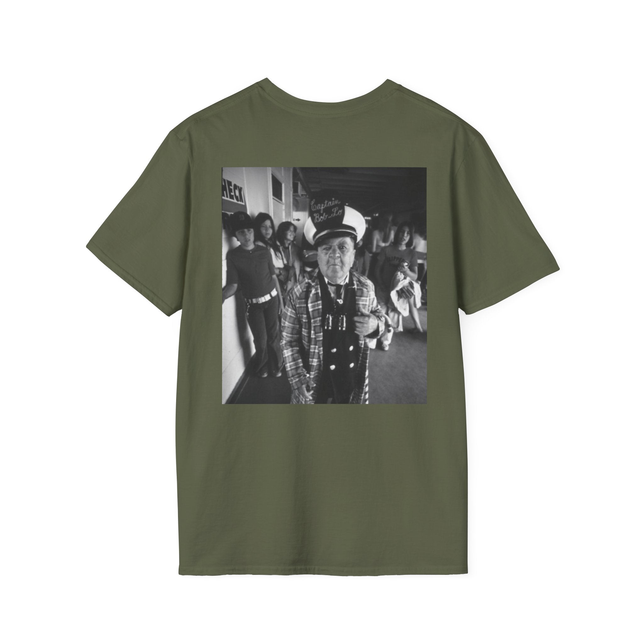 DETROIT SUMMERS in the D| Nostalgic Bob -Lo t shirt | Boat Captain from the closed amusement park of the 1970s | Lake Michigan