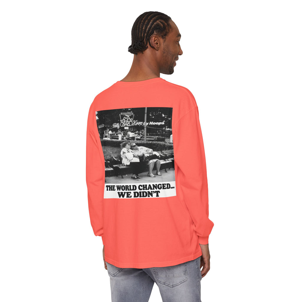 Nostalgic Americana Old Woman Sitting on Bench Long Sleeve T-Shirt | Retro Humor