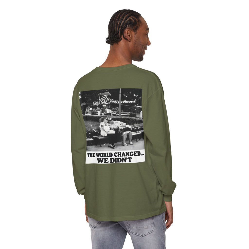 Nostalgic Americana Old Woman Sitting on Bench Long Sleeve T-Shirt | Retro Humor