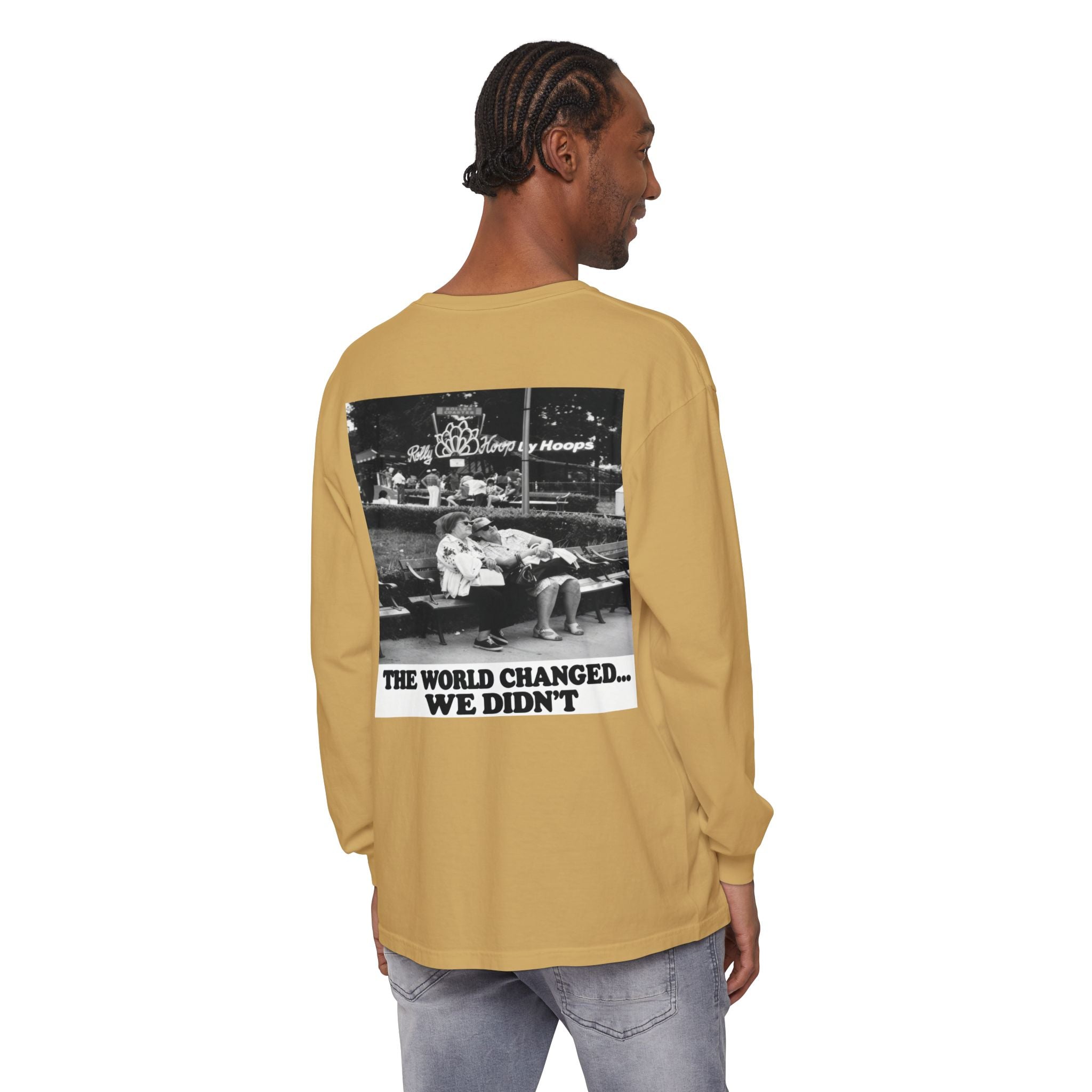 Nostalgic Americana Old Woman Sitting on Bench Long Sleeve T-Shirt | Retro Humor